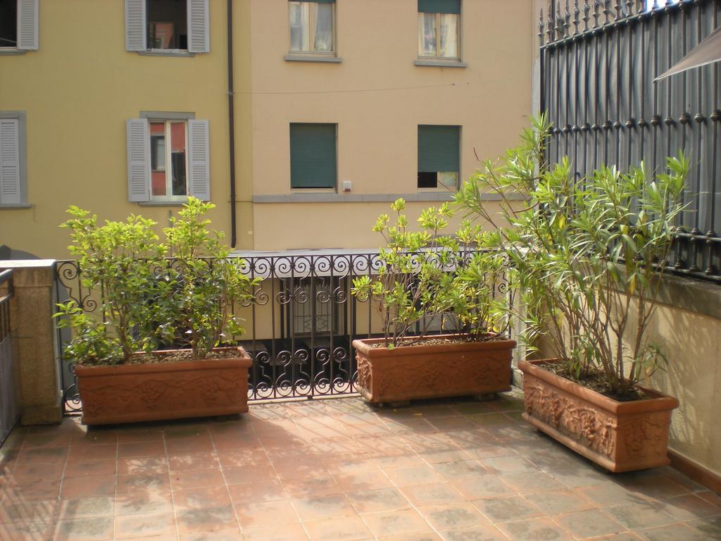 La Terrazza Del Centro Lägenhet Bergamo Exteriör bild